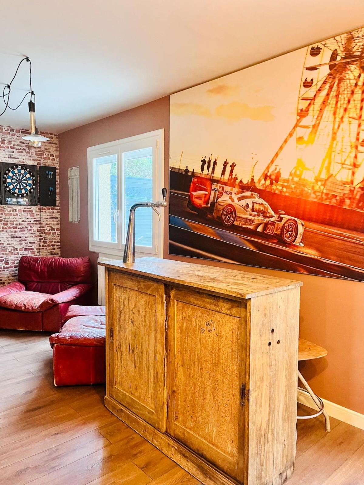 Villa Man Cave Le Mans Exterior foto